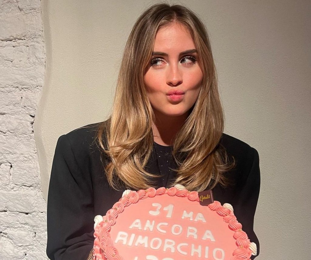 Valentina Ferragni: la controversa torta di compleanno che scuote il web