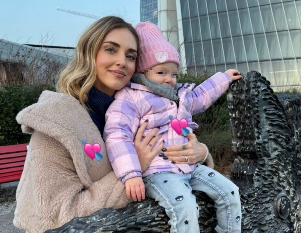 Esposizione social dei figli: la necessità di una legge per Chiara Ferragni