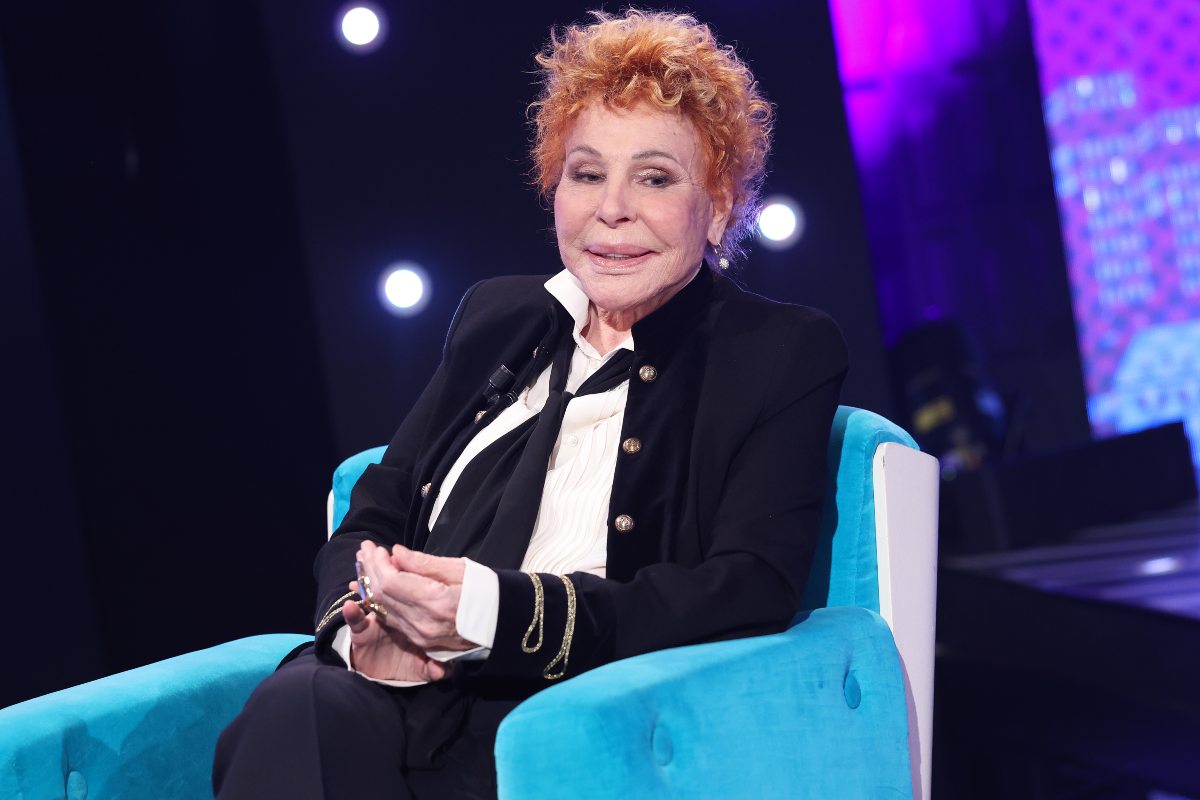 Ornella Vanoni si confessa: l’amore, la sofferenza e la forza di una donna anticonformista