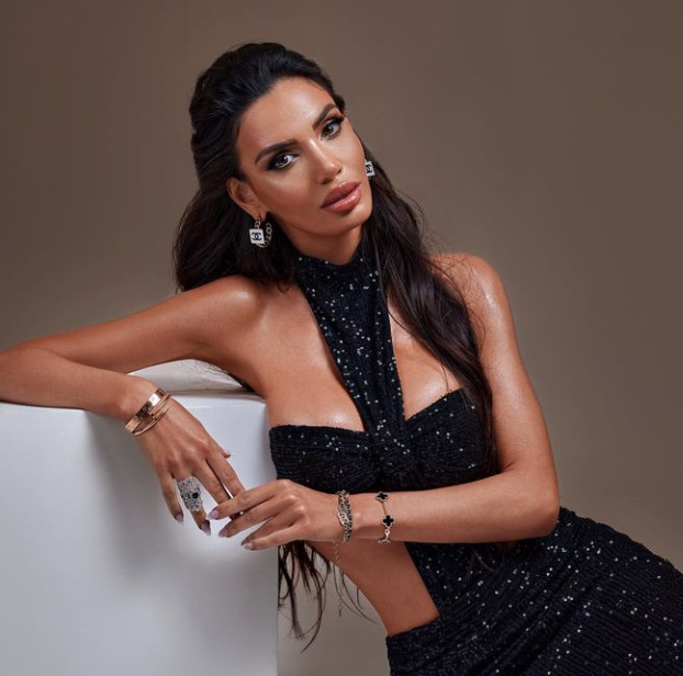 Nabila De Raco: dal debutto a Roma fino a New York | Scopri la storia dell'imprenditrice influencer 6 Screenshot 2024 05 08 142722