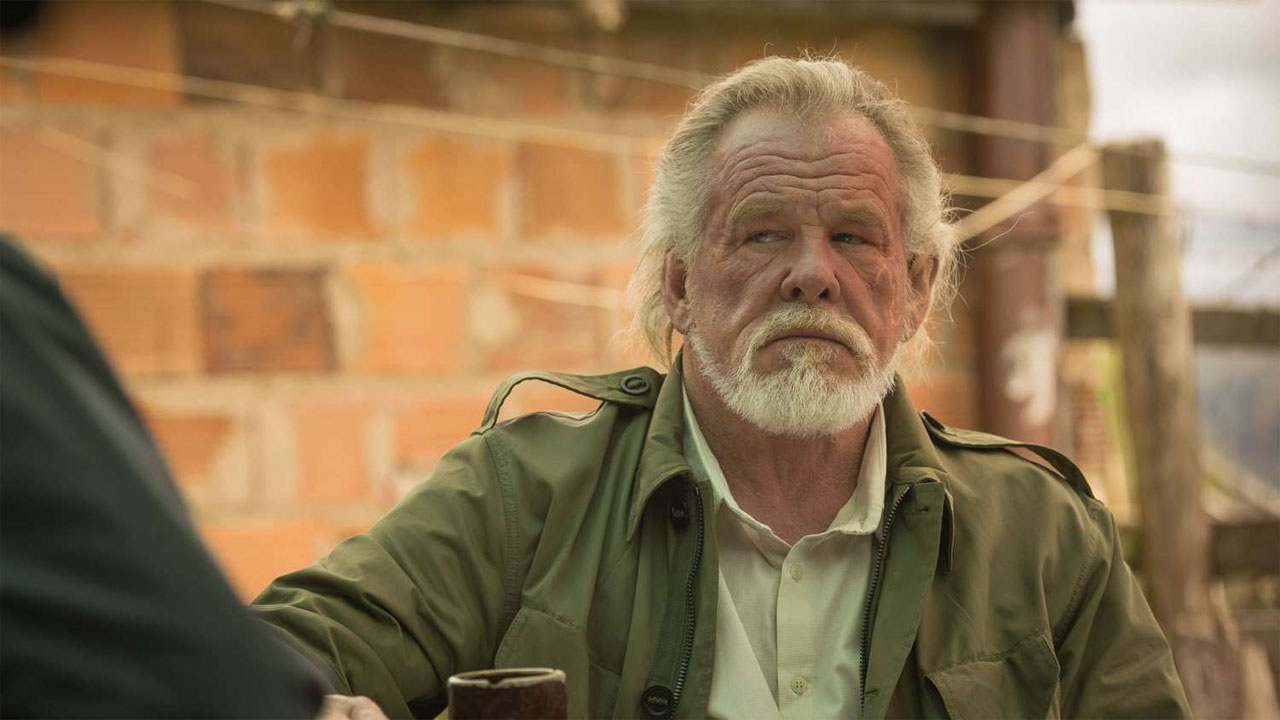 Padre: un action thriller con un cast stellare in onda su Rai 4