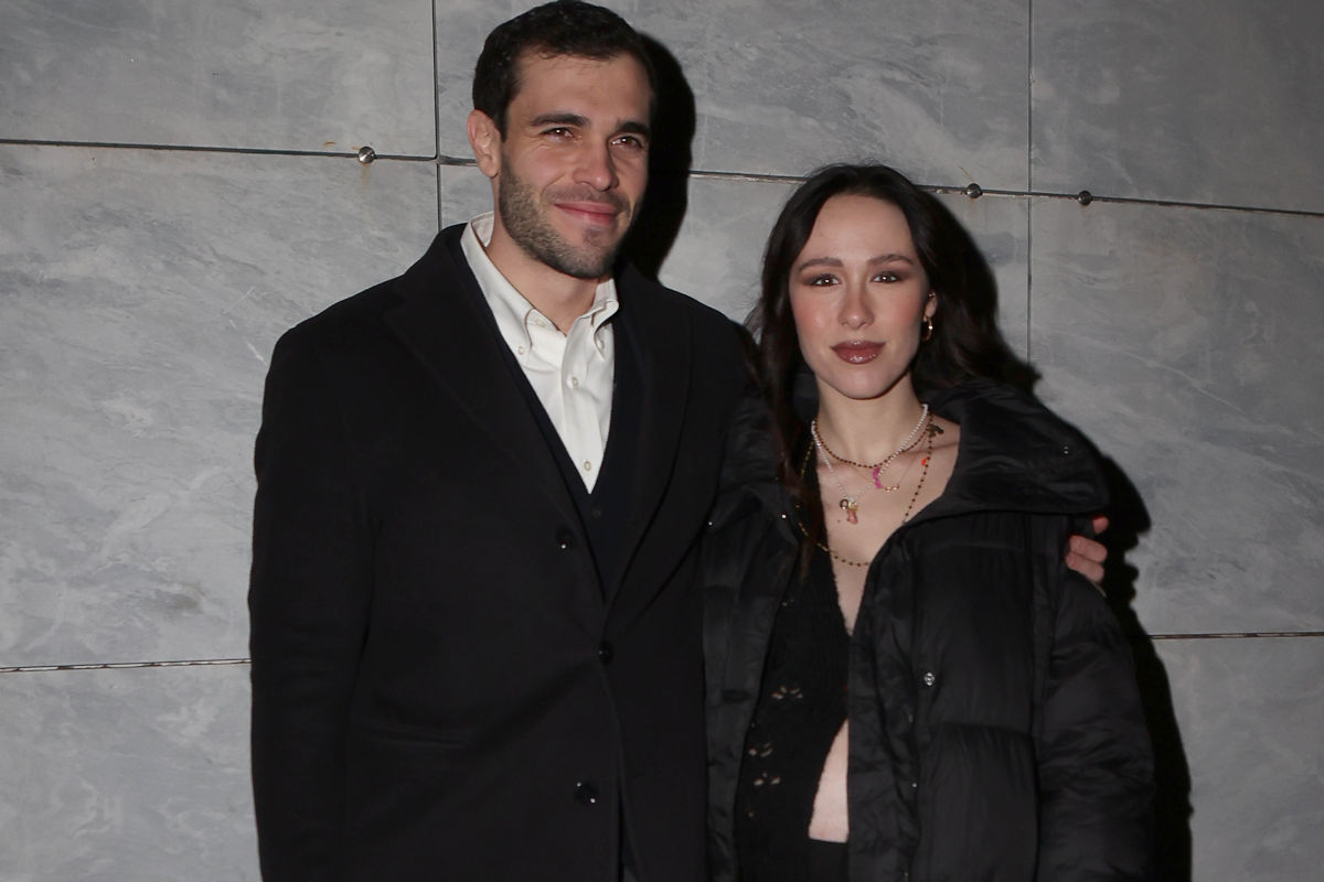 Grave attacco virtuale a Aurora Ramazzotti, Goffredo Cerza e il loro figlio: la vicenda sconvolgente